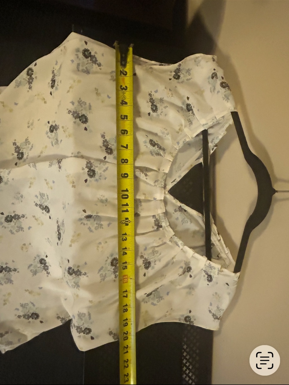 Lauren Conrad Ivory Floral Print Tie-Neck Blouse – L - Picture 6 of 9